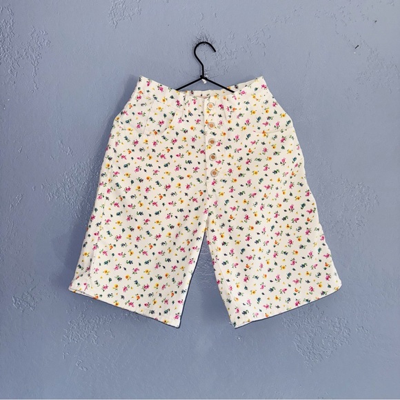 No! Jeans Vintage Floral White Long Denim Shorts Size 9/24” - Picture 1 of 8